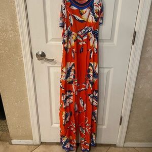 Amazing pant romper! Take this on VACAY! Never been worn!!!! Cutest back!
